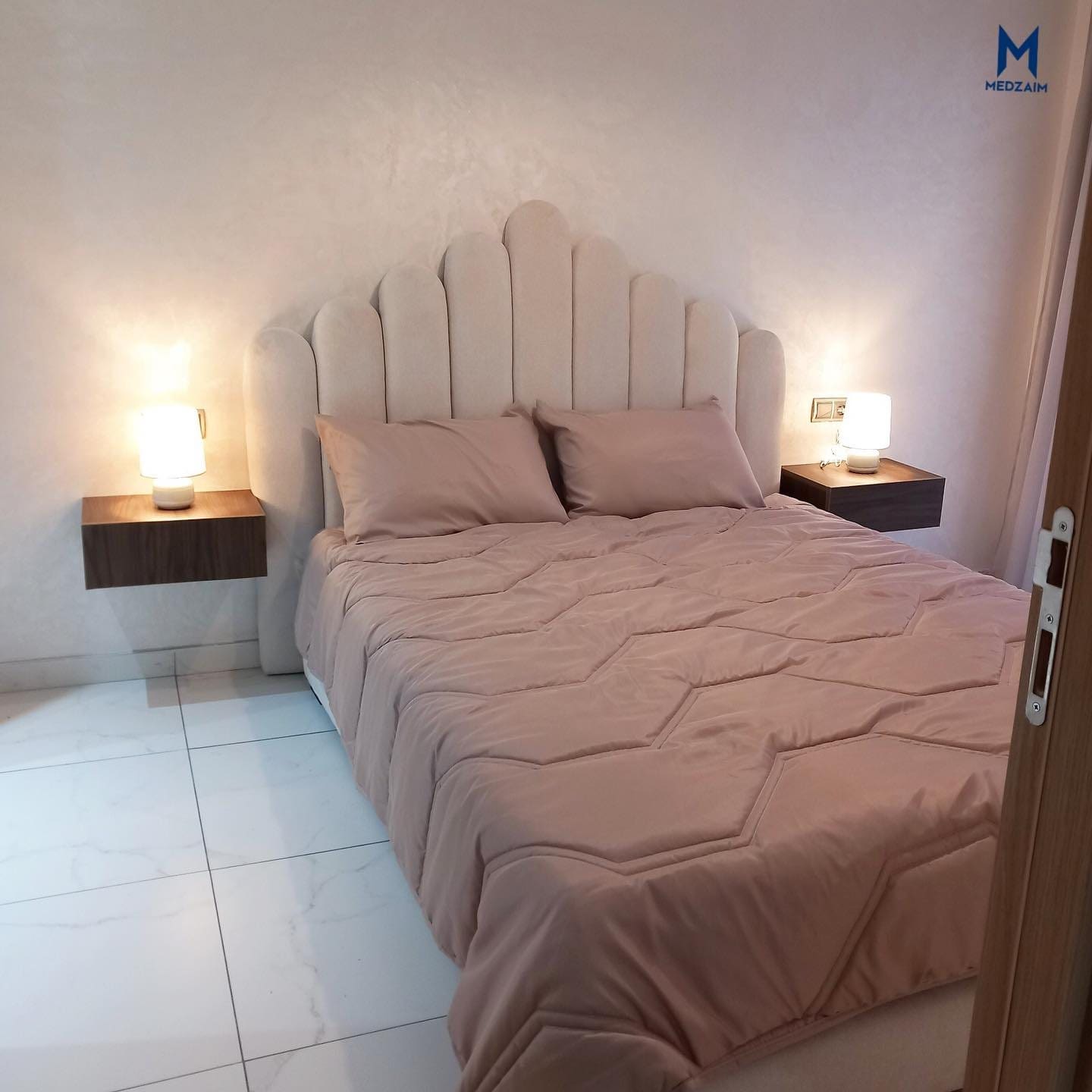Chambre — Studio meublé neuf avec terrasse, Maârif